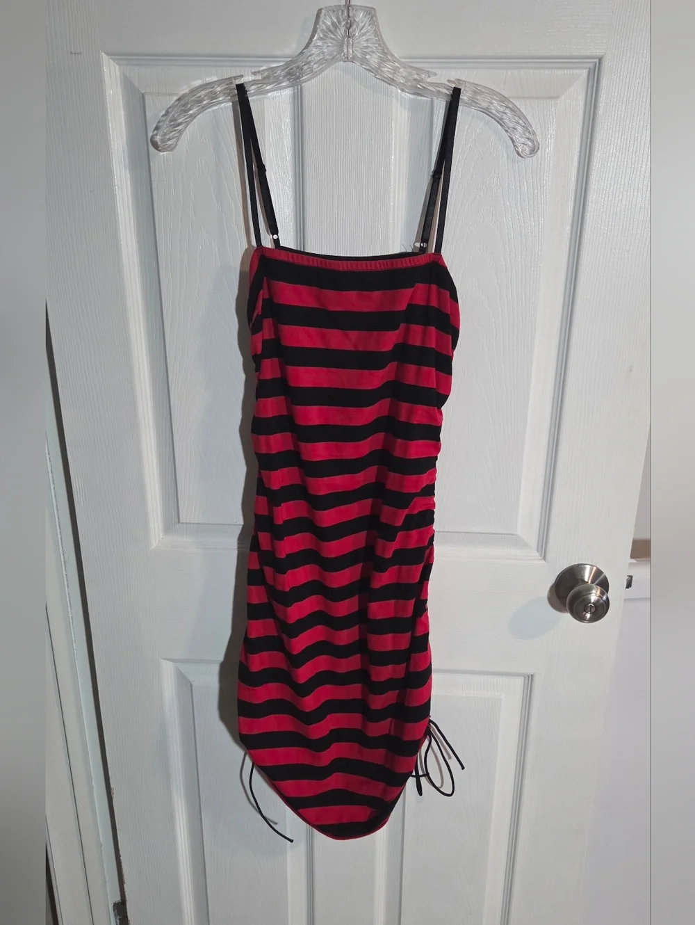 Dollskill Current Mood Make Demands Mini Dress And Gloves Set - Picture 2 of 5